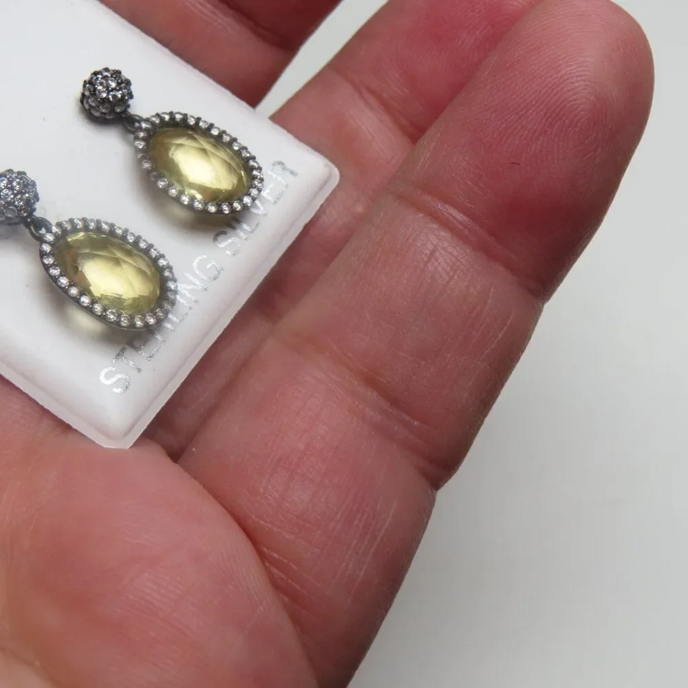 Unbranded sterling silver